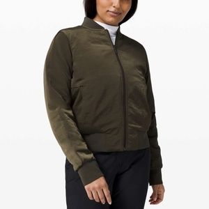 Lululemon:  Women's Jacket, Non-Stop Bomber REVERSIBLE (Dark Olive, 4)